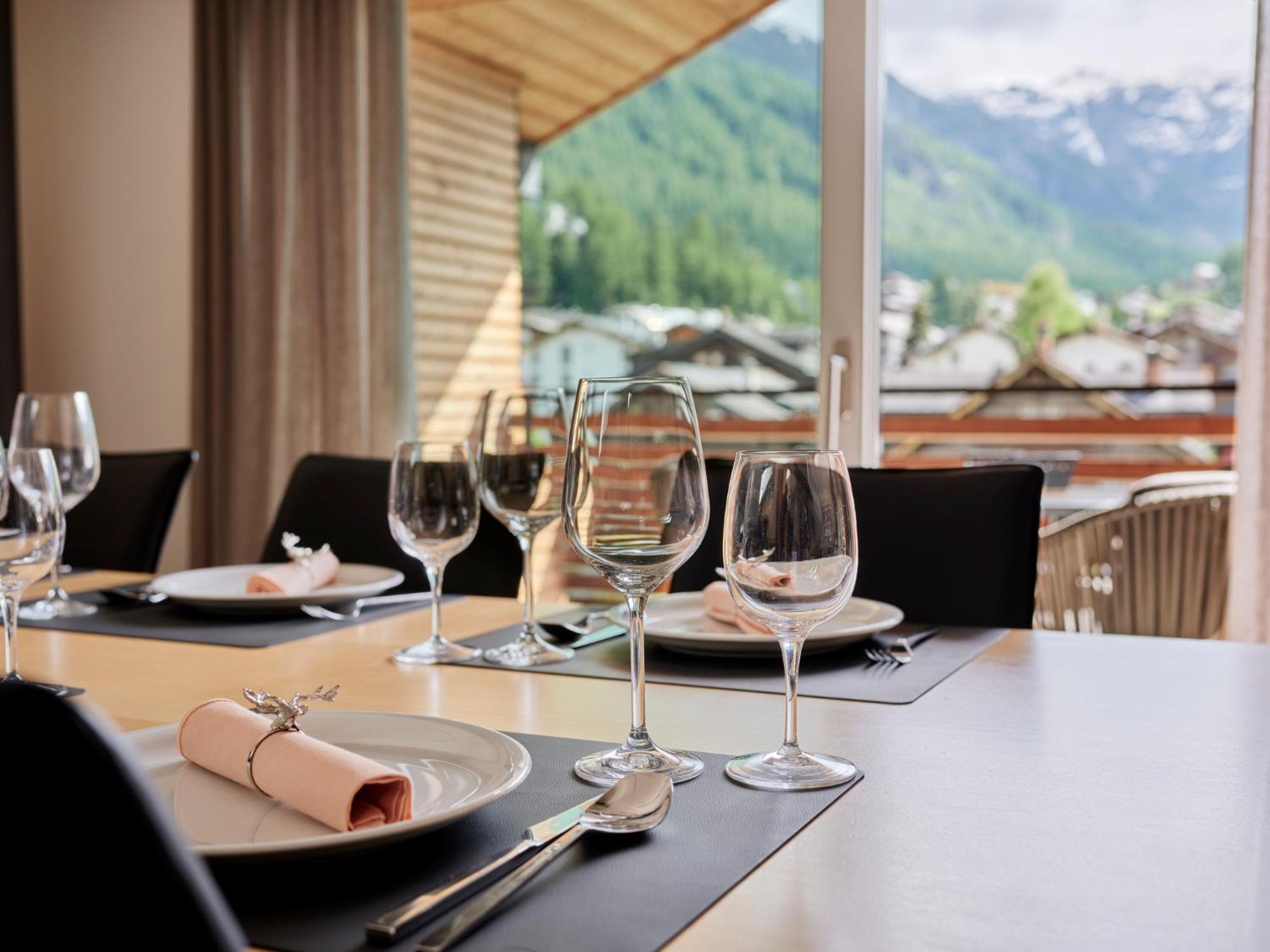 Ascot Penthouse 160 M2 Matterhorn View Apartamento Zermatt Exterior foto